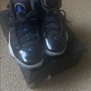 Men’s Jordan Gymshoes Size 9